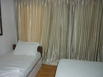 Batuta Maldives Surf View Hotel